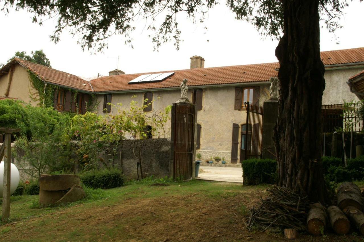 Bed and Breakfast Sous la Glycine à Miélan Extérieur photo