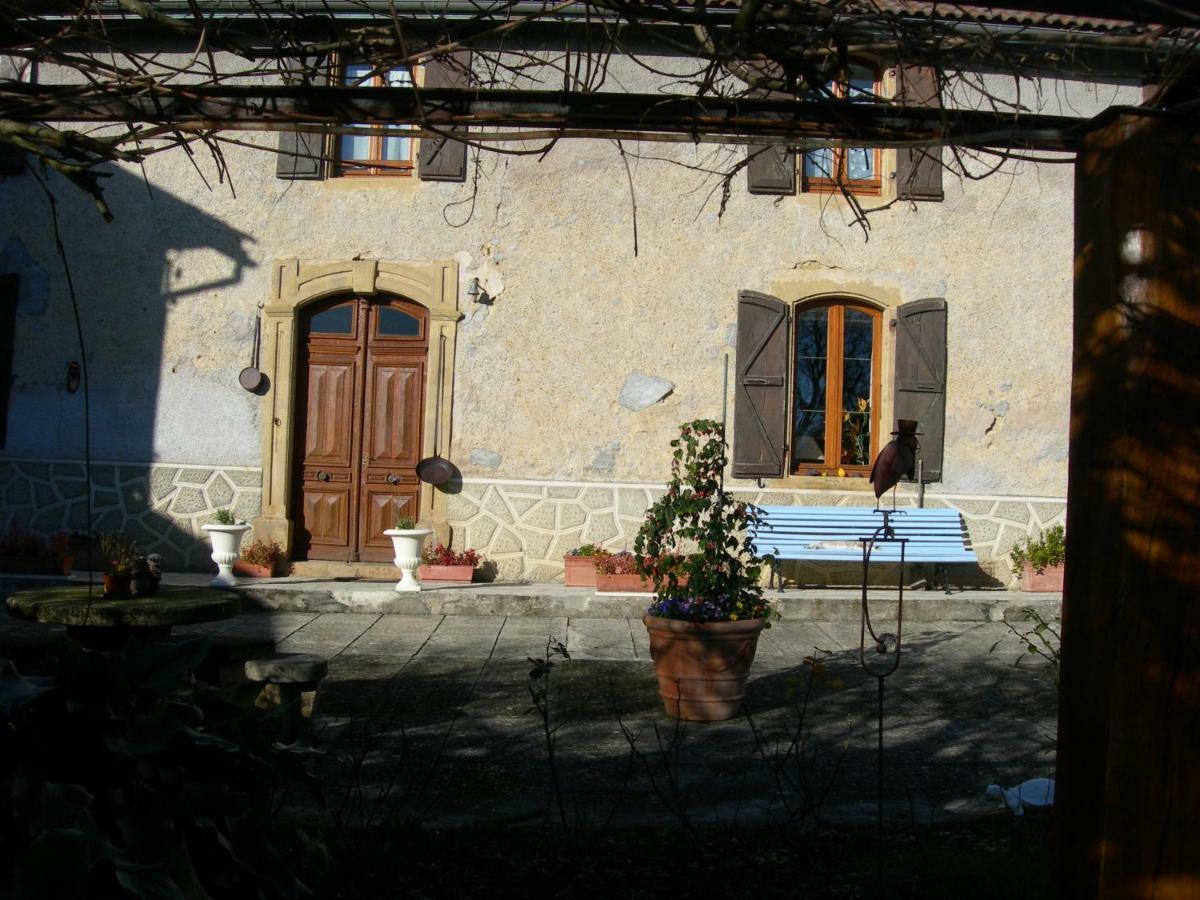 Bed and Breakfast Sous la Glycine à Miélan Extérieur photo